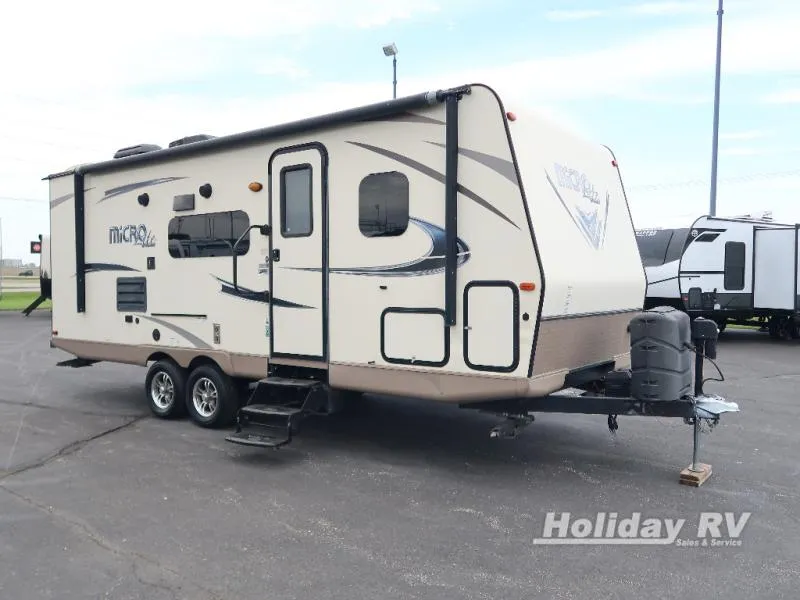 2017 Forest River RV Flagstaff Micro Lite 25BHS - Main photo
