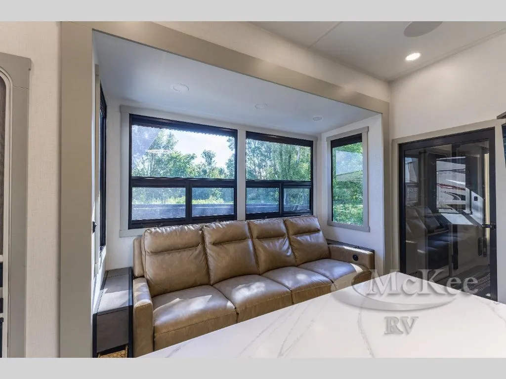 2024 Brinkley Model G 3500 - Photo 3