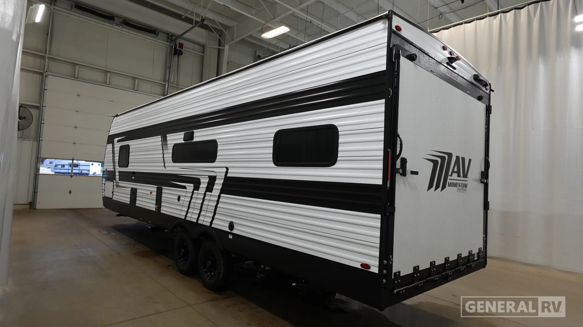 2027 Grand Design Momentum MAV 27MAV - Photo 4