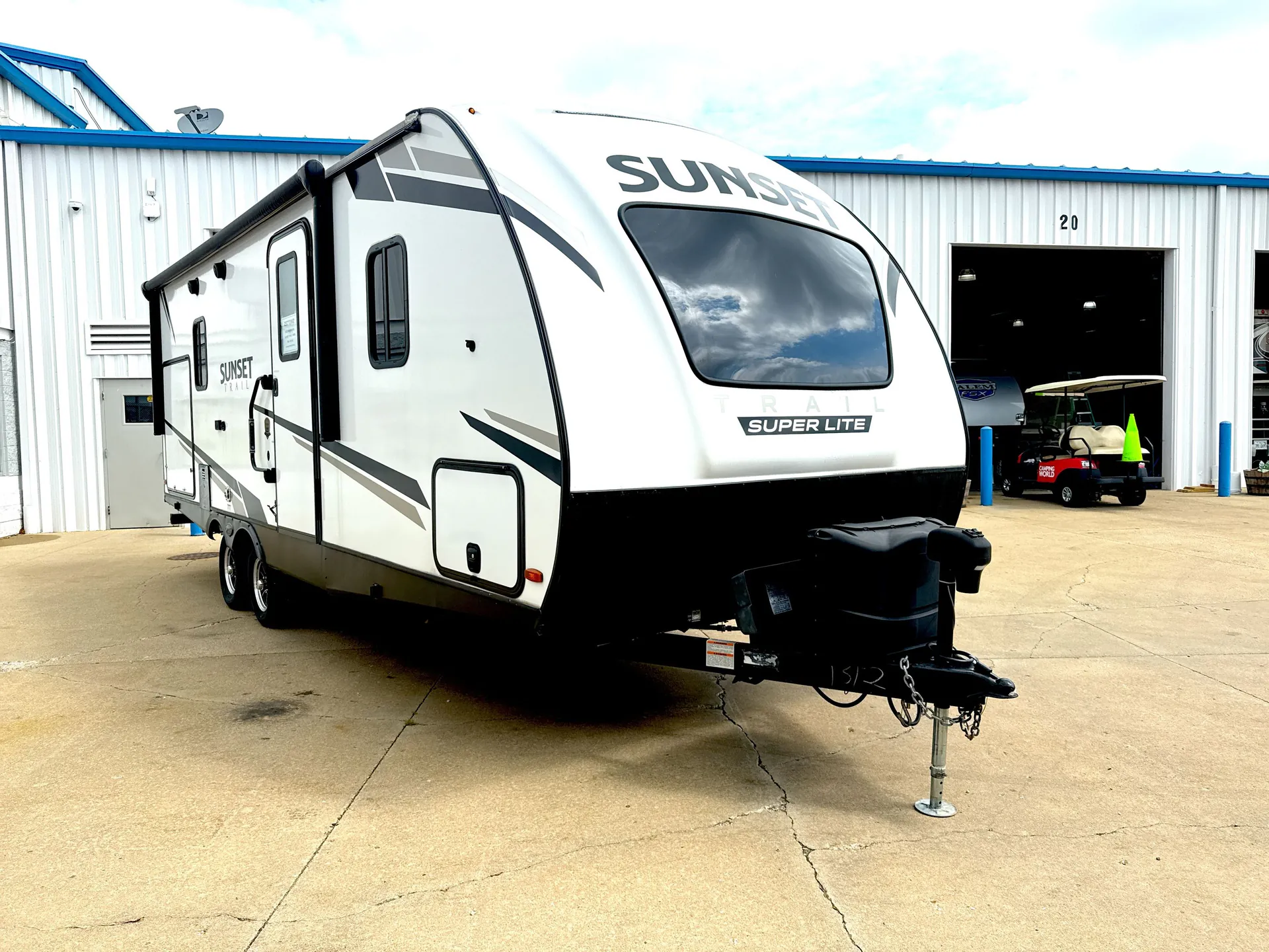 2022 CrossRoads Sunset Trail Super Lite 222RB dealer photo 1 from Camping World