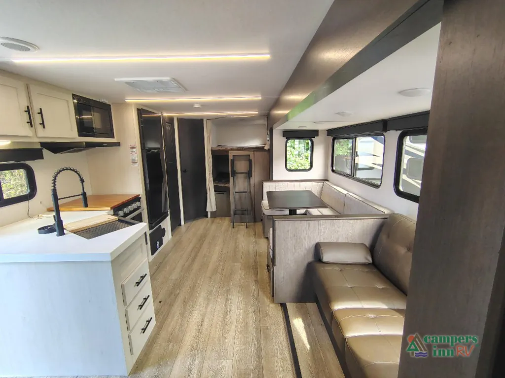 2025 Forest River Cherokee Alpha Wolf 26DBH, Photos photo 20