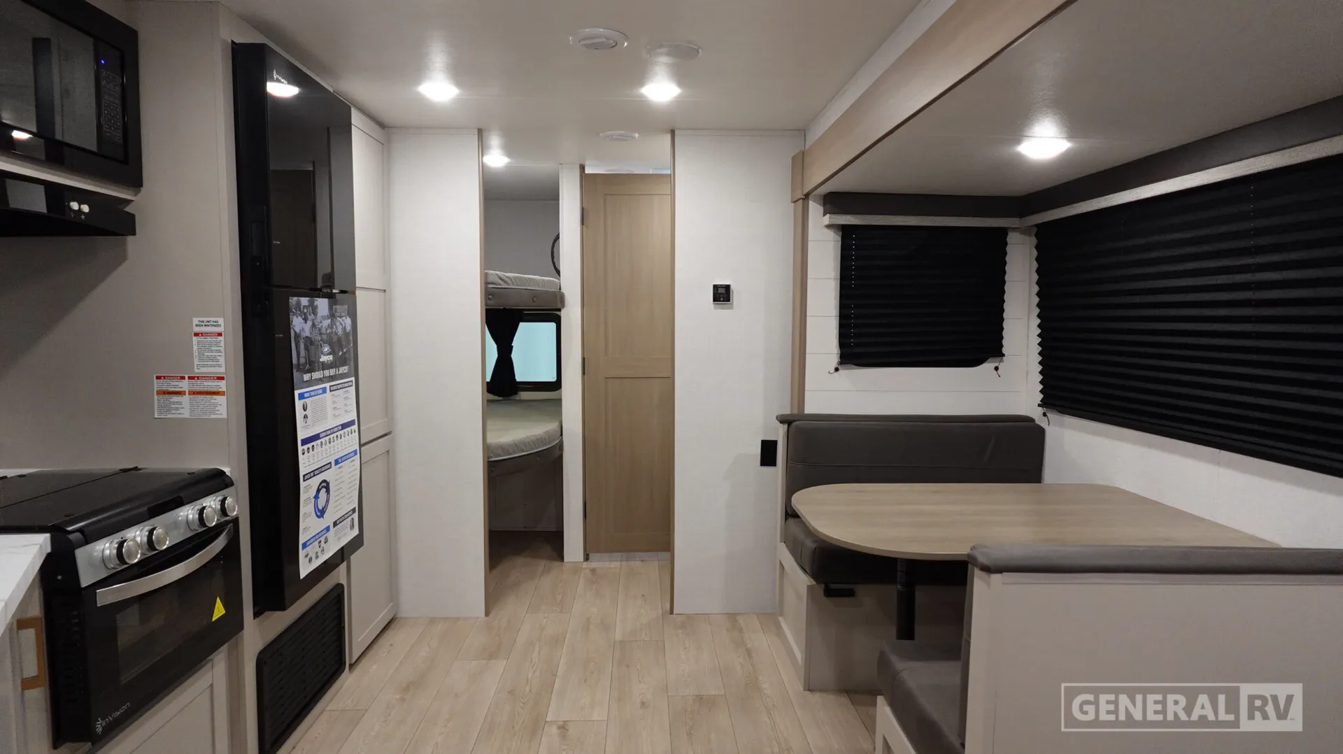 2027 Jayco Jay Flight SLX 261BHS - Photo 3