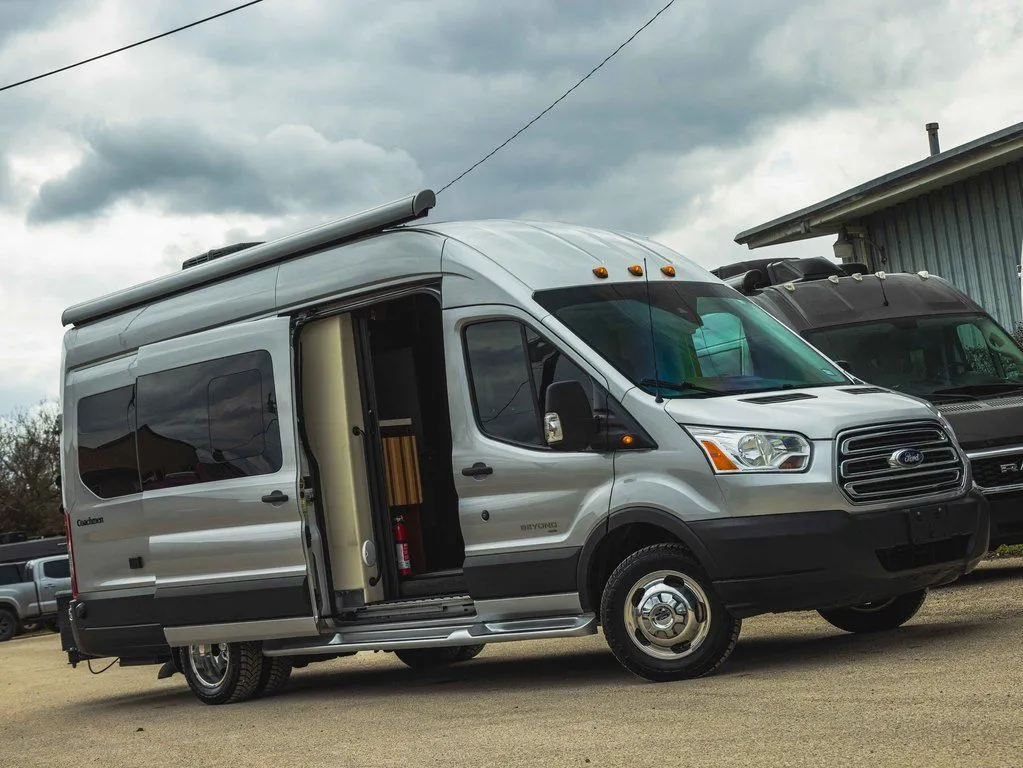 2020 Coachmen Beyond 22C - Photo 2
