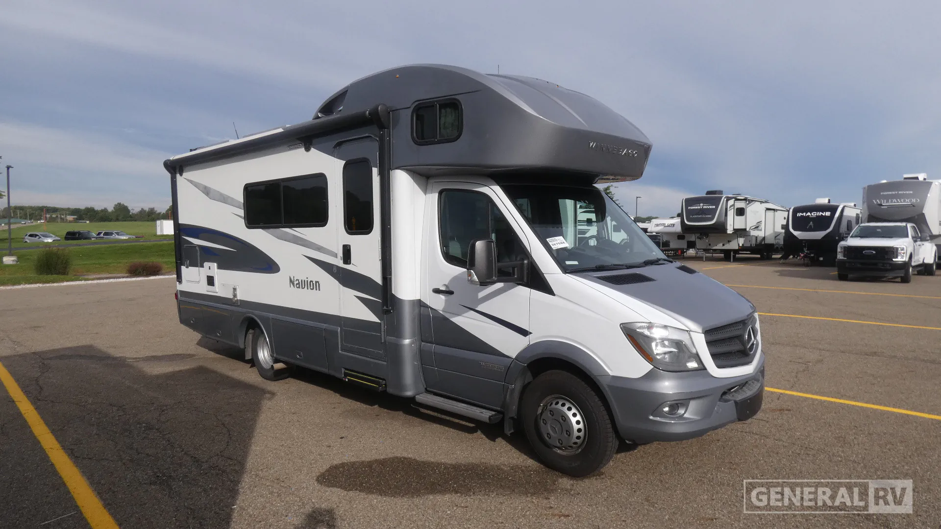 2018 Winnebago Navion 24D - Photo 2