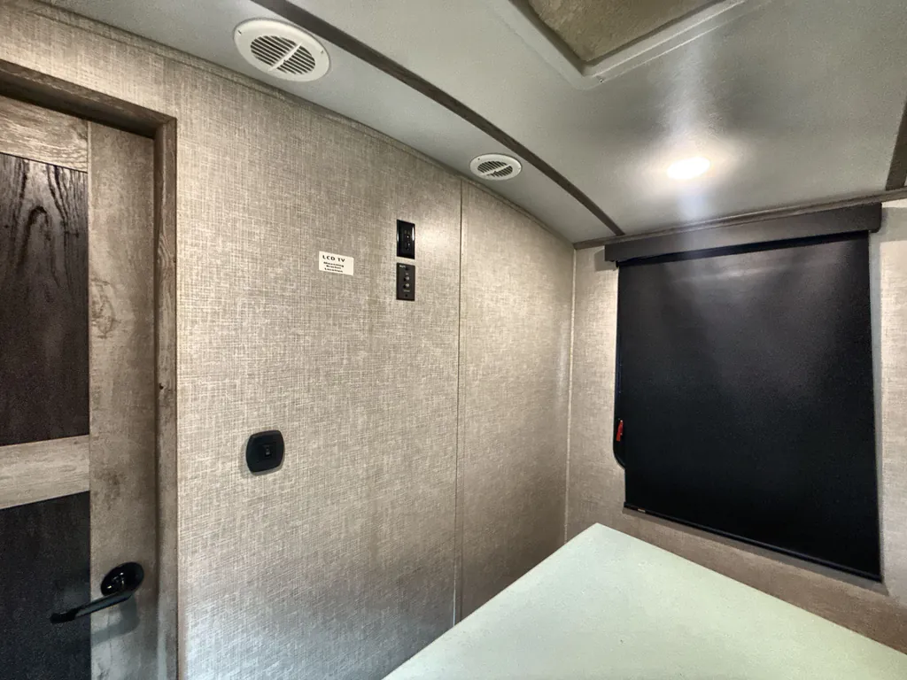2020 Keystone Outback 340BH, Photos photo 16
