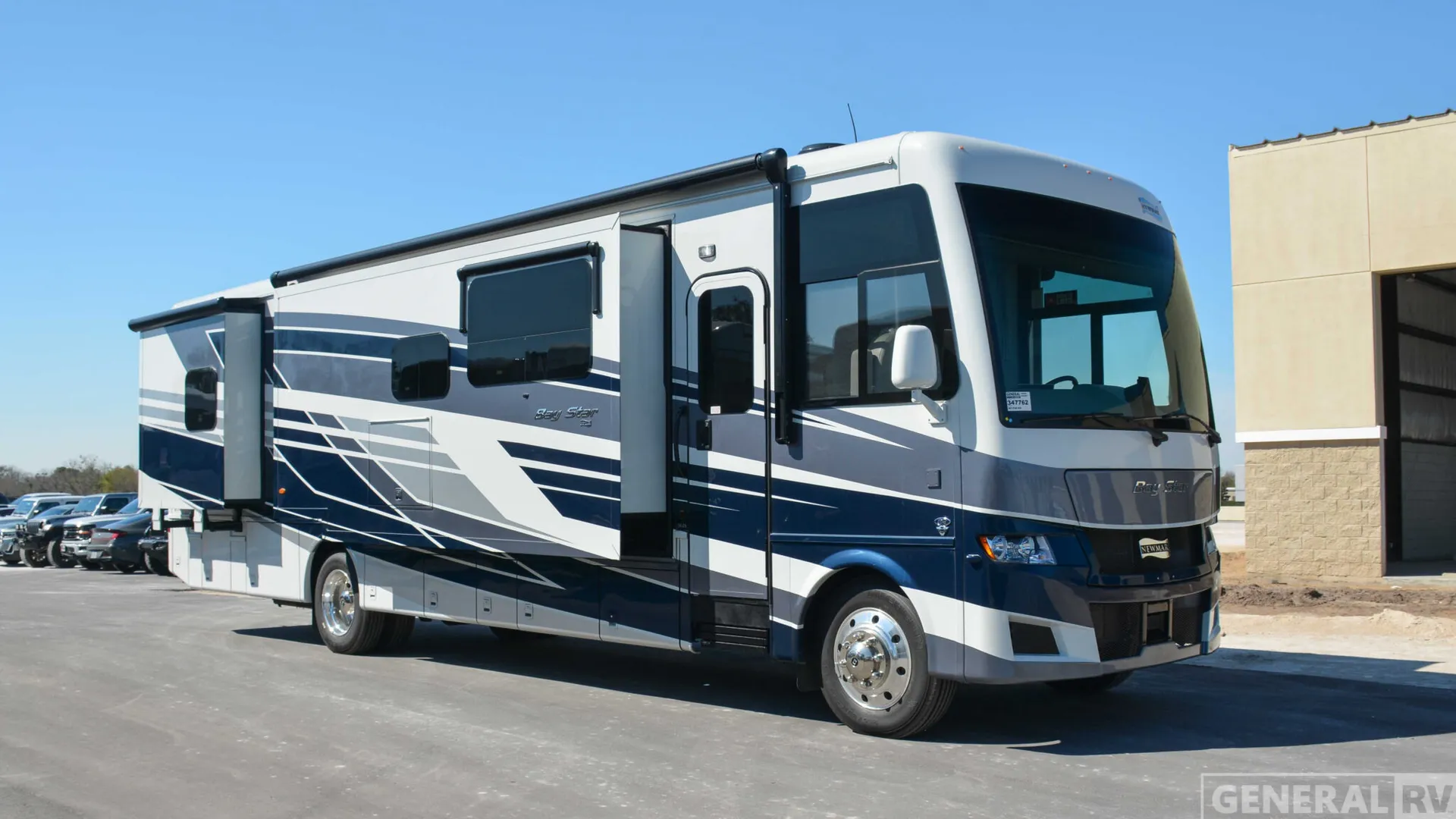 2026 Newmar Bay Star 3626 - Photo 2