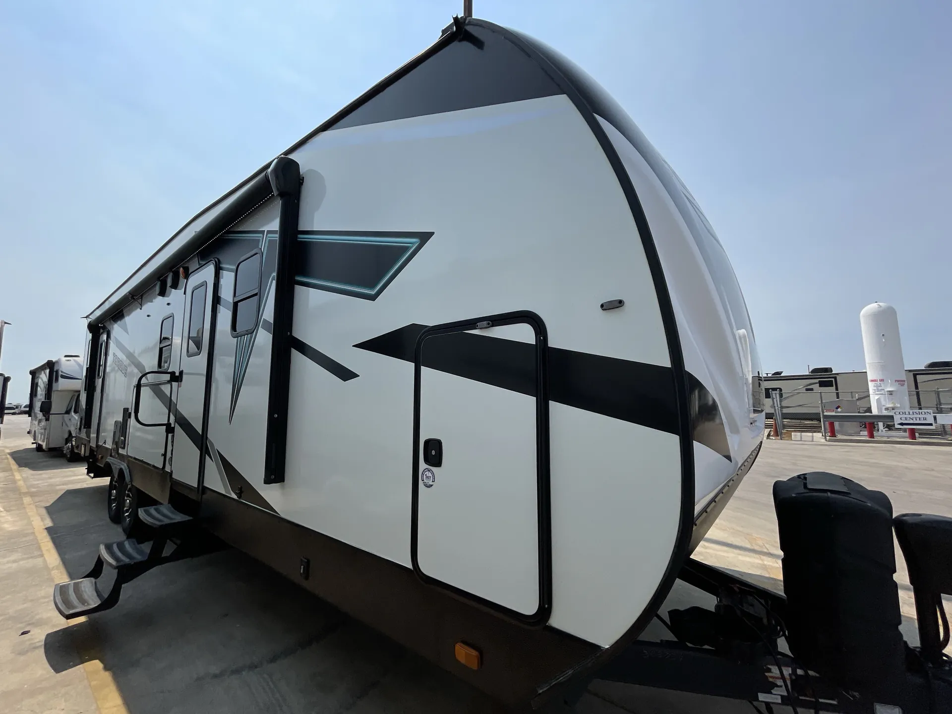 2022 Heartland Torque Travel Trailer T331 - Photo 2