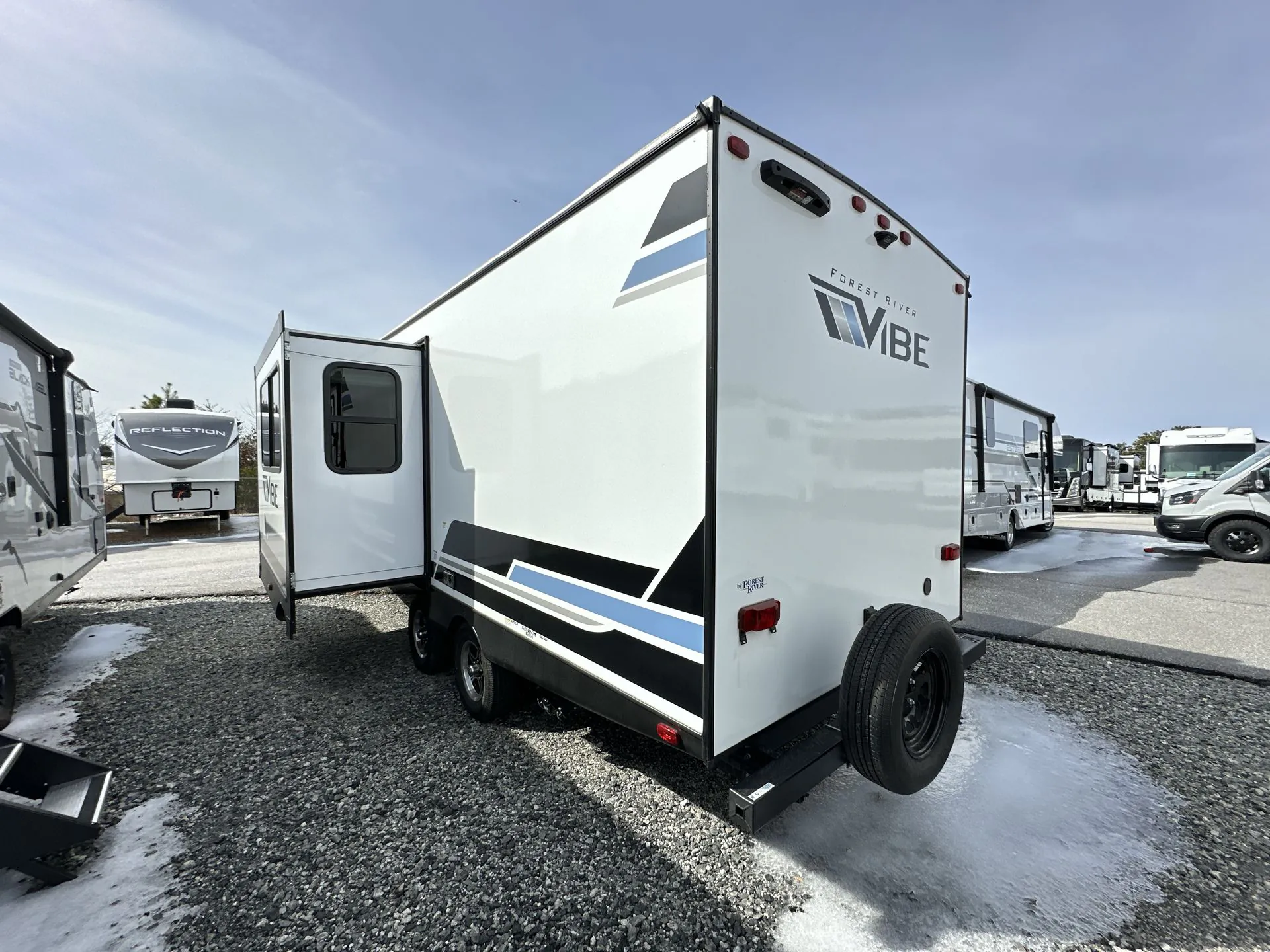 2024 Forest River Vibe 22RK - Photo 4