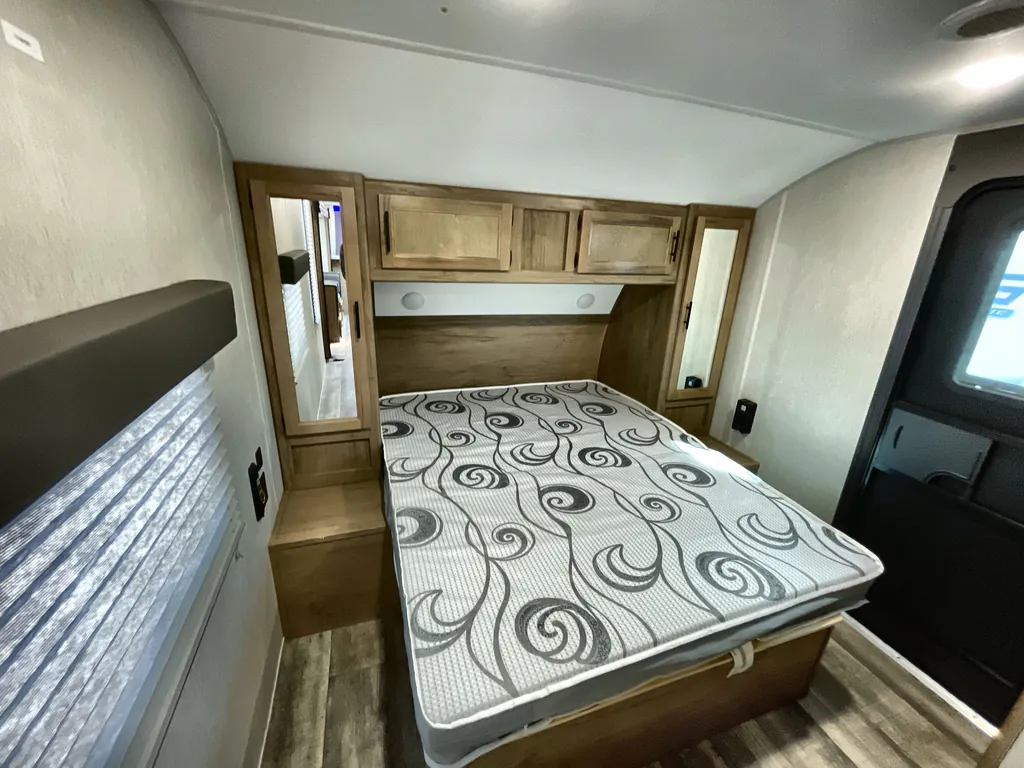 2023 Forest River Cherokee 306MM, Photos photo 15