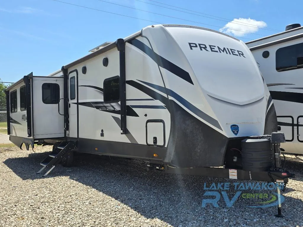 2023 Keystone RV Premier Ultra Lite 31REPR - Main photo
