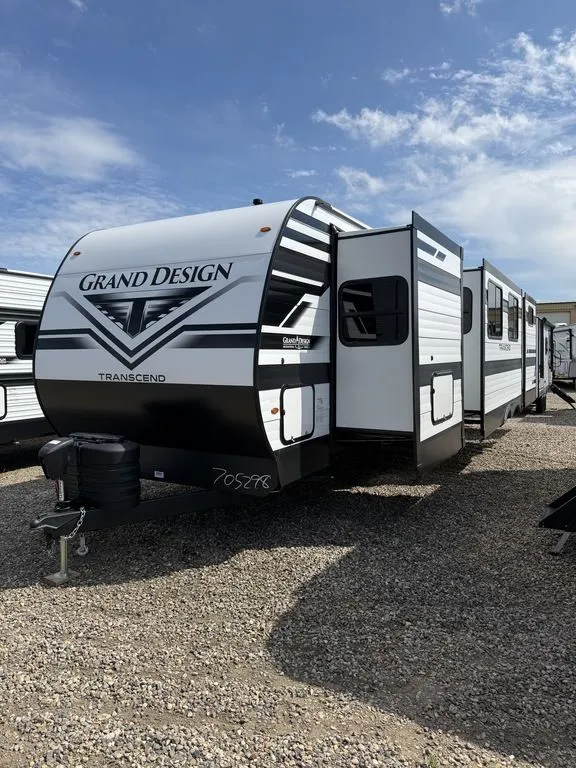 2027 Grand Design Transcend 335BHT - Photo 4