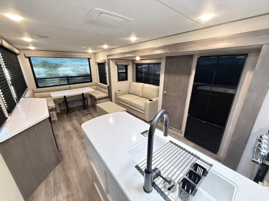 2026 Coachmen Catalina Legacy Edition 283RNR, Photos photo 16