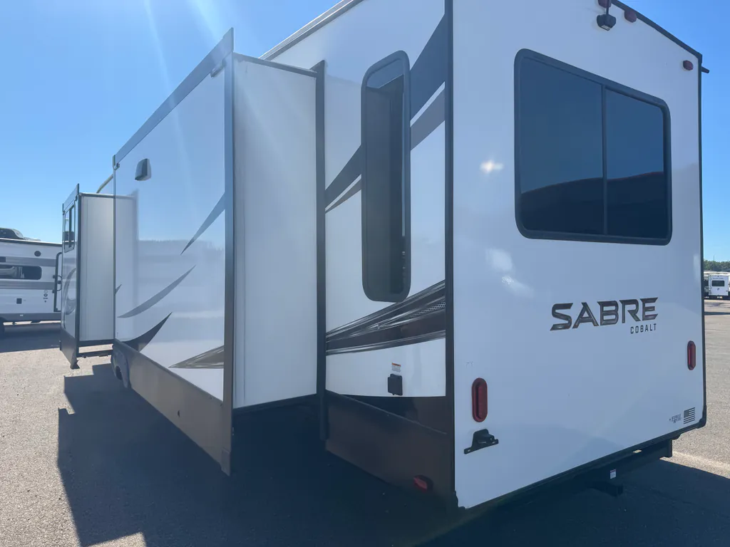 2022 Forest River Sabre 36BHQ, Photos photo 2