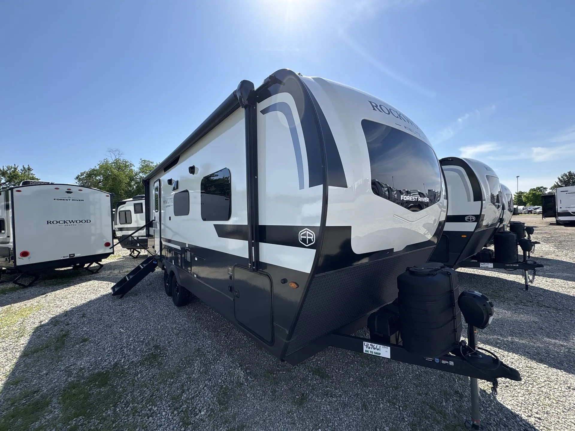 2026 Forest River Rockwood Mini Lite 2511S - Photo 2