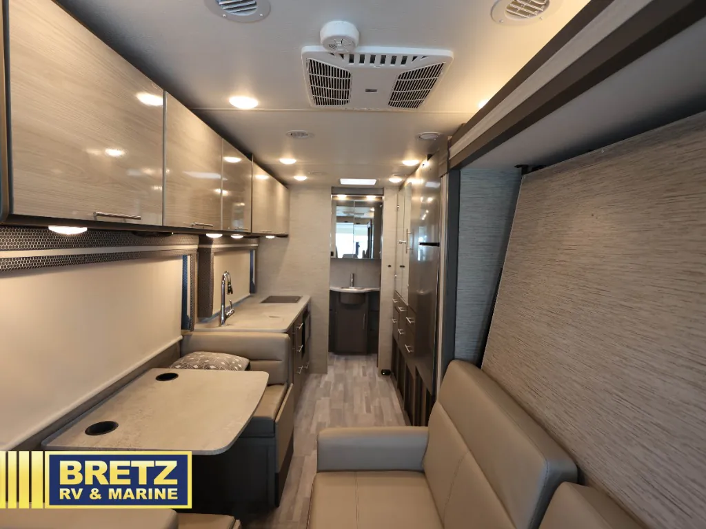 2023 Thor Motor Coach Axis 24.3, Photos photo 6