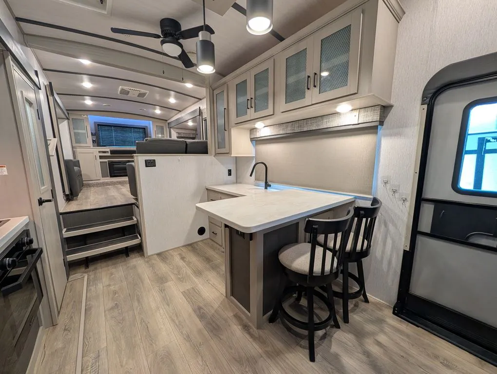 2023 Forest River Wildwood Heritage Glen Elite 36FL, Photos photo 48