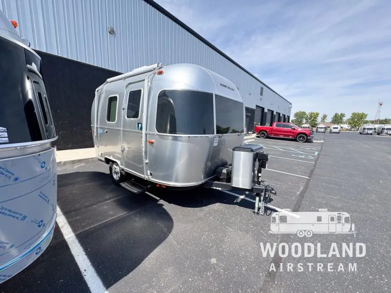 2026 Airstream Bambi 16RB - Photo 2