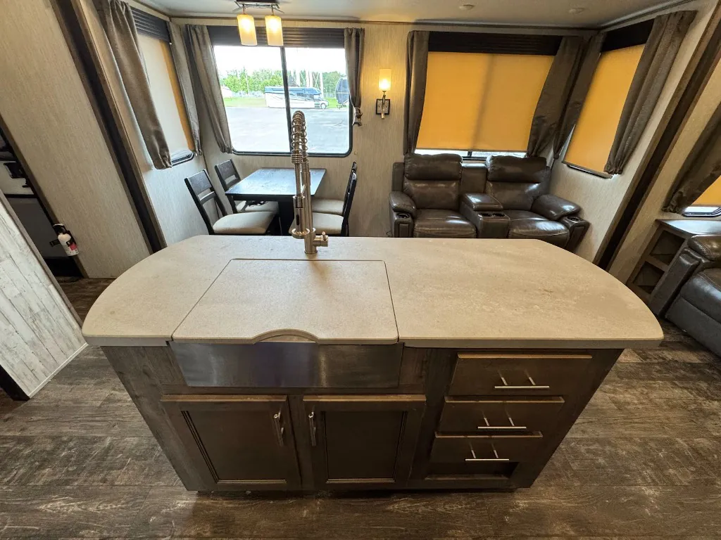 2019 Forest River Sabre 36BHQ, Photos photo 61