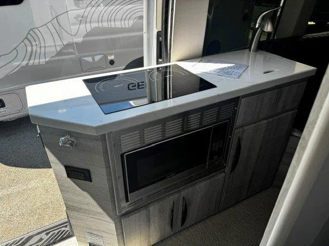 2027 Chinook RV Bayside RT, Photos photo 14