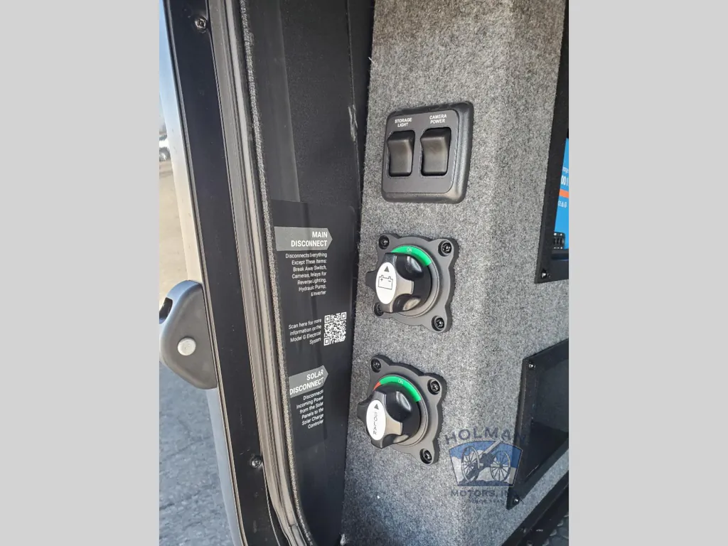 2026 Brinkley Model G 4100, Photos photo 17