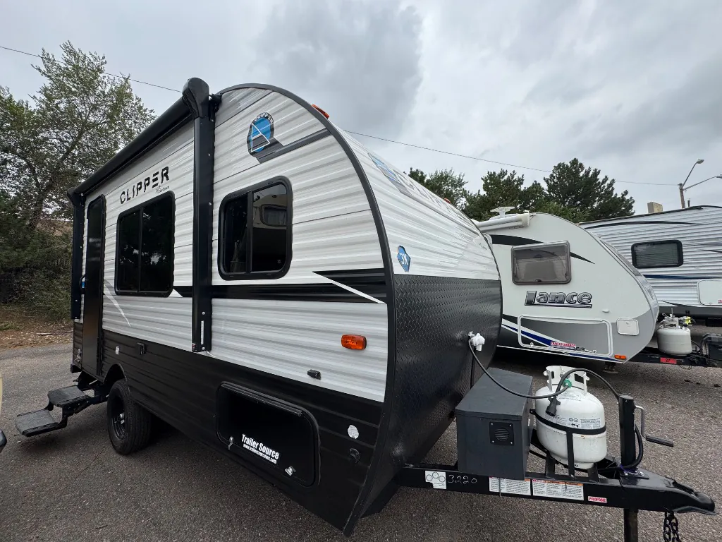 2023 Coachmen Clipper Cadet 16CFB - Photo 2