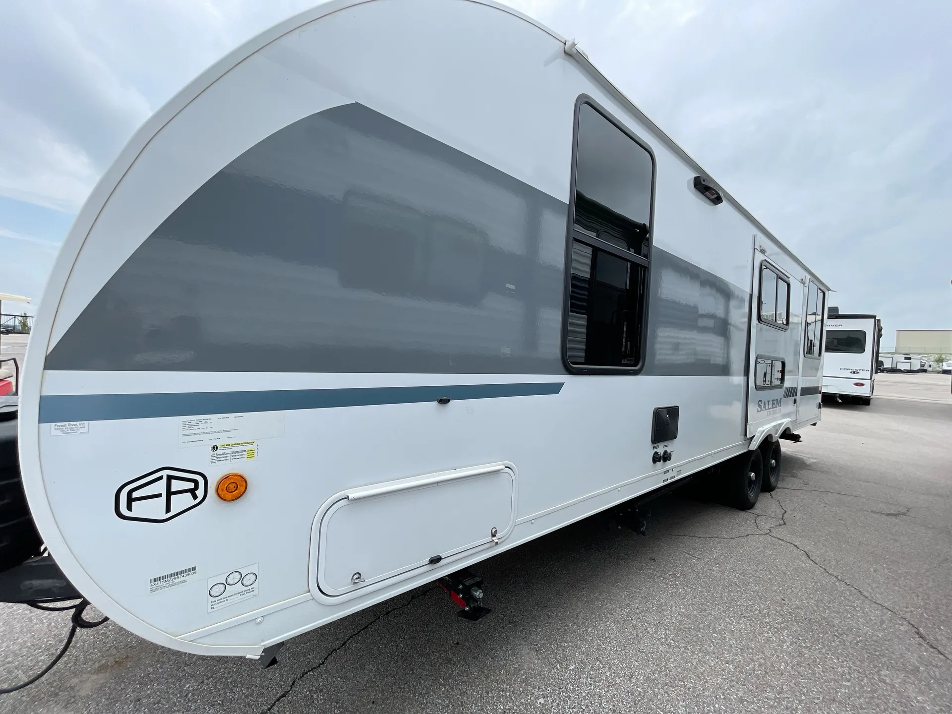 2025 Forest River Salem Cruise Lite 24VIEW — off campside