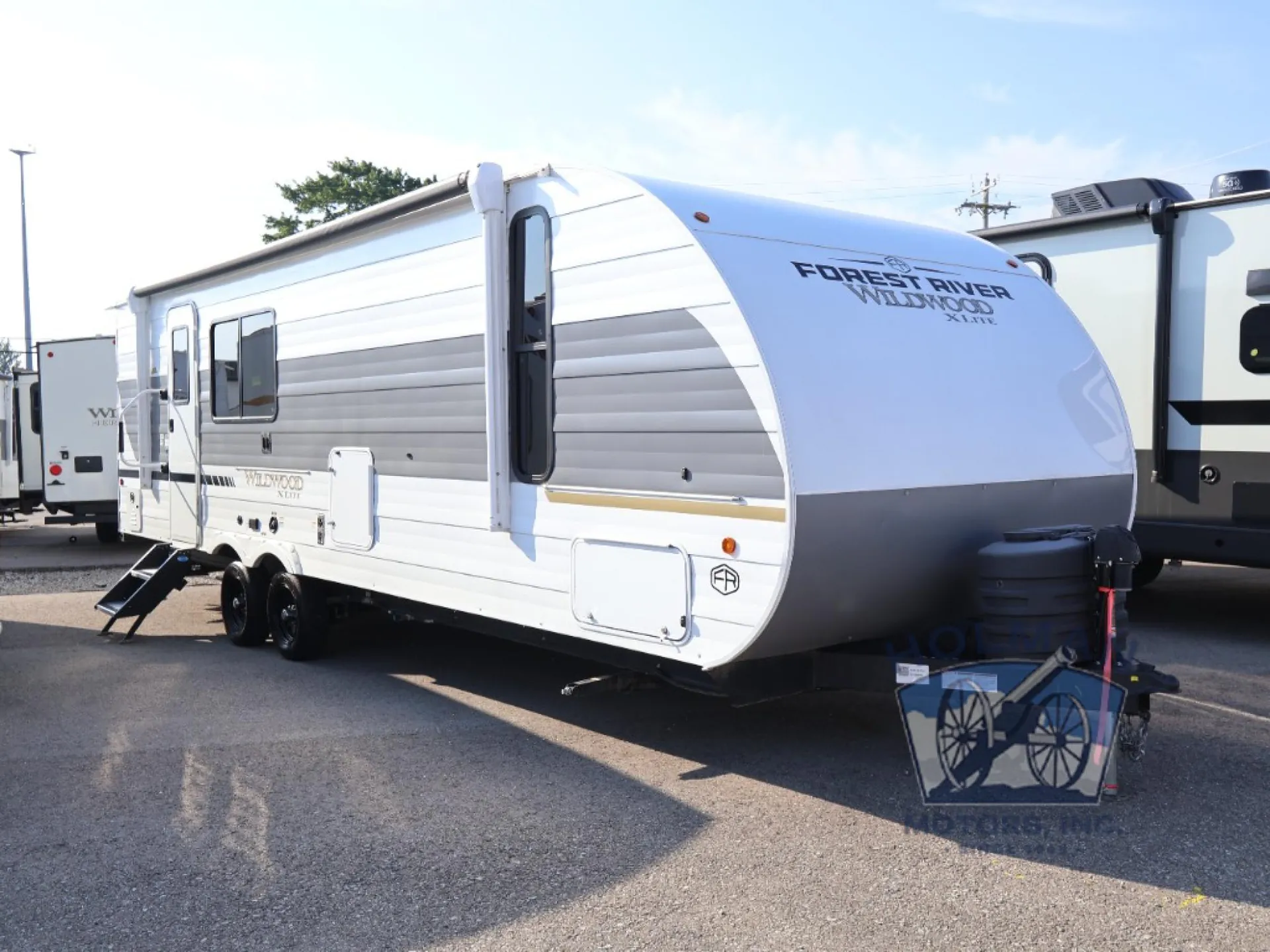 2025 Forest River Wildwood X-Lite 25ICE - Photo 2