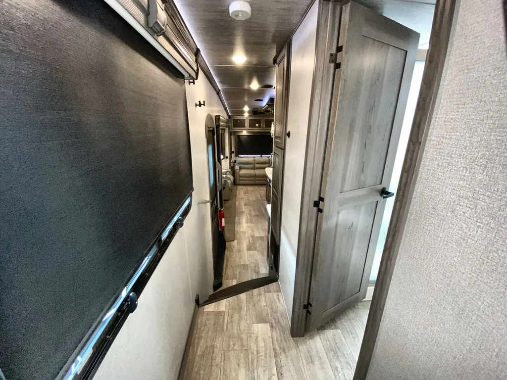 2021 Keystone Montana 3231CK, Photos photo 16