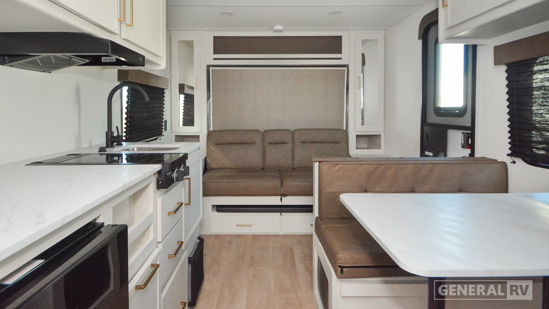 2026 Grand Design Transcend One 151RB - Photo 3