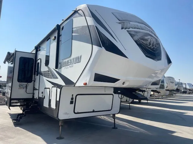 2017 Grand Design Momentum 395M - Photo 2