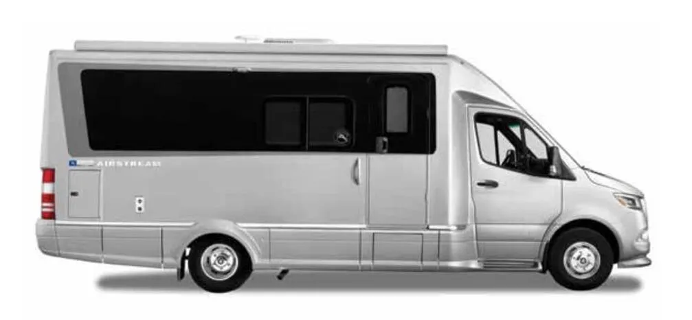 Airstream Atlas BASE exterior