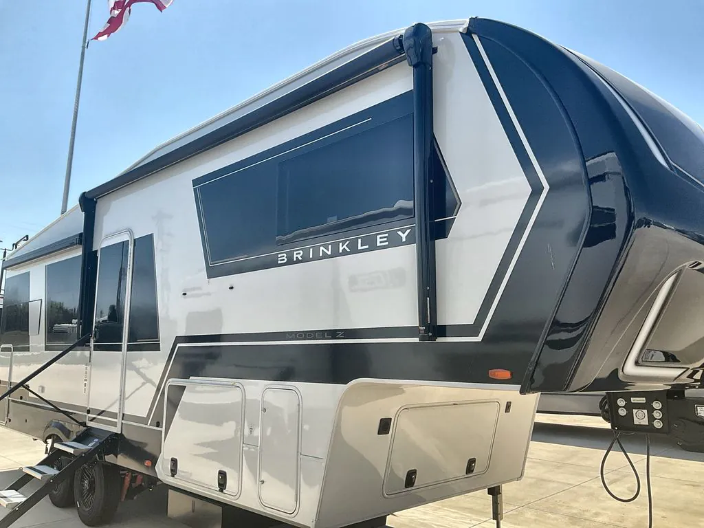 2025 Brinkley Model Z 2680 - Photo 4