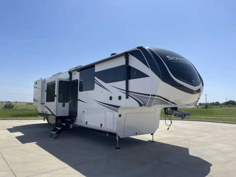2026 Grand Design Solitude 390RK - Photo 2