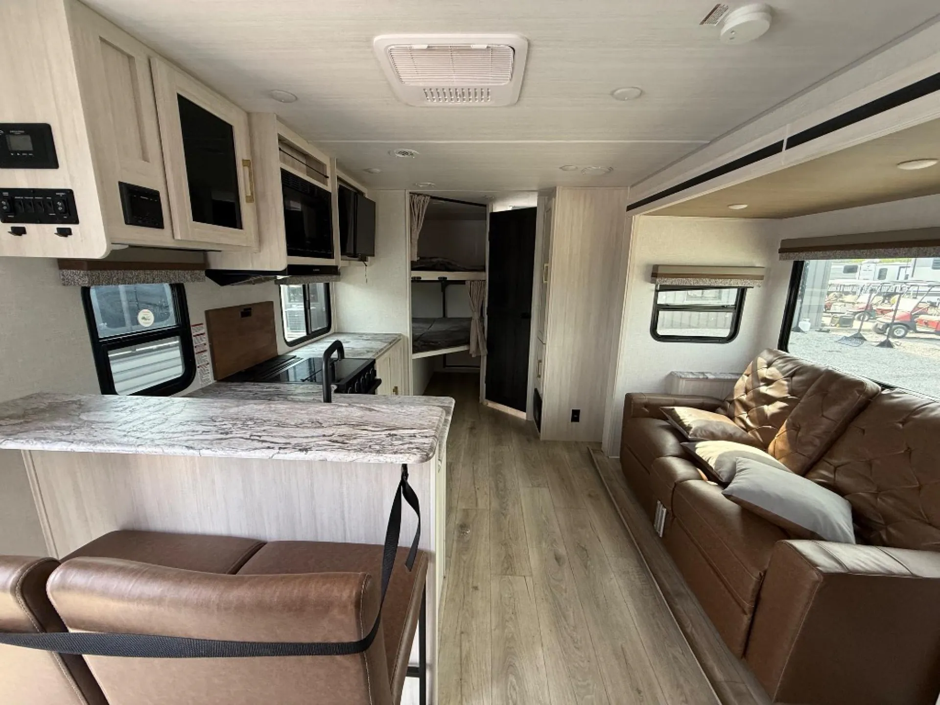 2024 Forest River Surveyor Legend 260BHLE - Photo 3