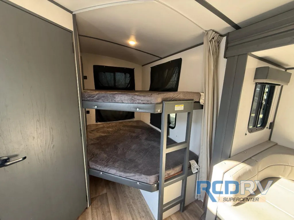 2022 Keystone Bullet 250BHS, Photos photo 16