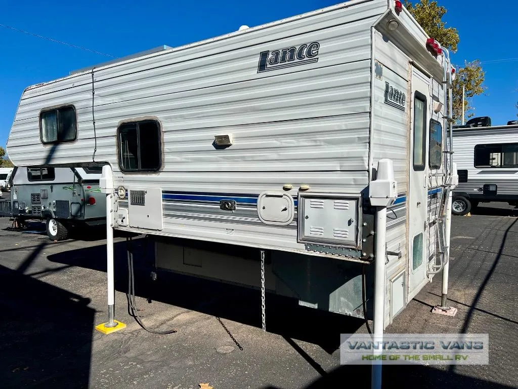2003 Lance LANCE 815 - Photo 2