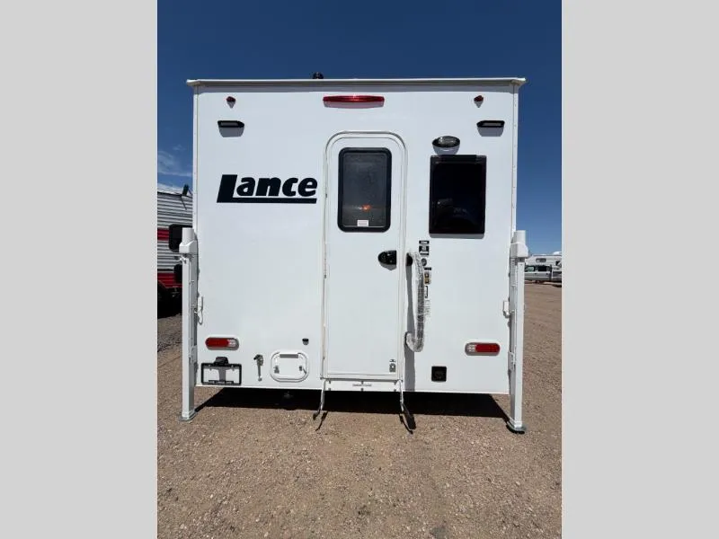 2026 Lance Lance Truck Campers New    850 - Photo 3