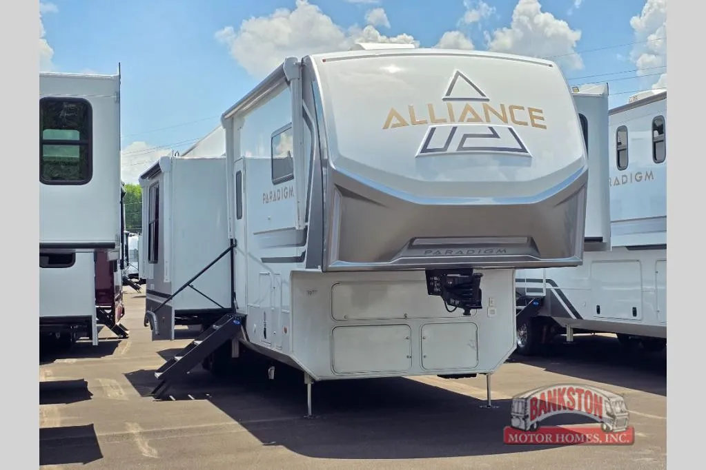 2026 Alliance RV Paradigm 395DS - Photo 2