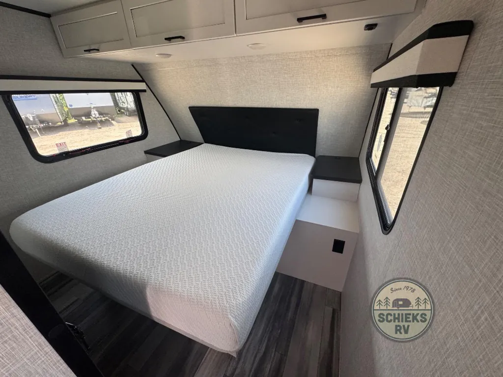 2025 Jayco Jay Feather 29QBH, Photos photo 22