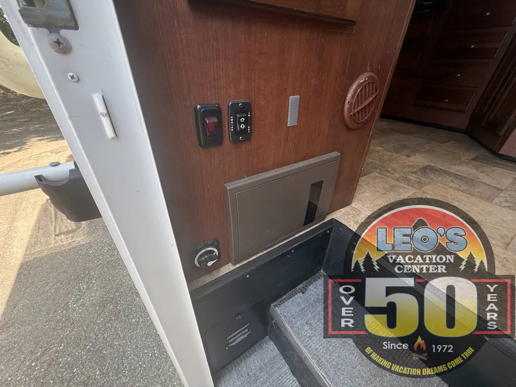 2013 Forest River Sunseeker 3050S, Photos photo 10