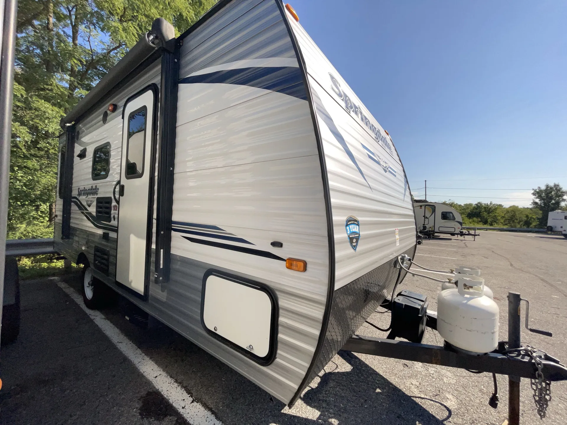 2019 Keystone Springdale 1750RD - Photo 2
