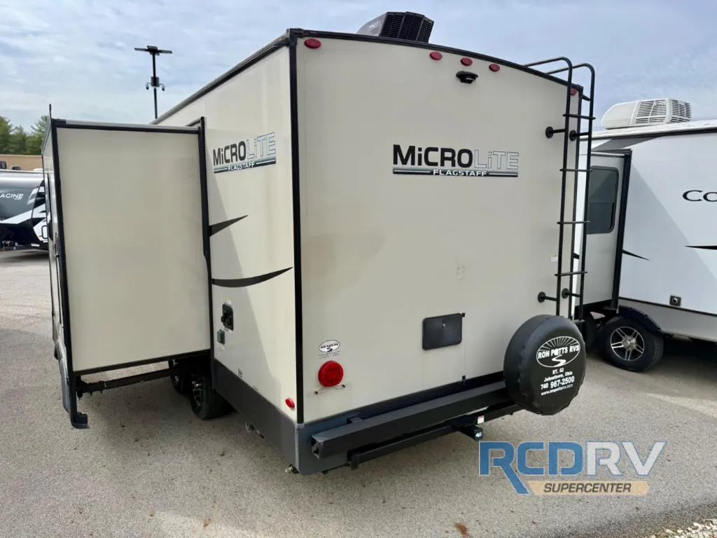 2022 Forest River Flagstaff Micro Lite 25FBS, Photos photo 5