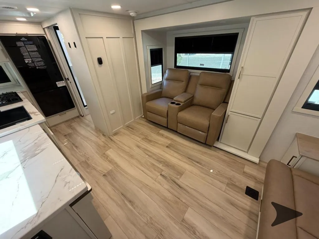 2026 Brinkley Model Ix 20X, Photos photo 7