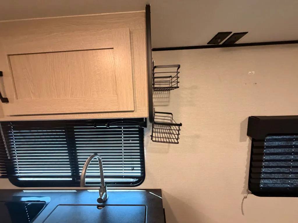 2022 Coachmen Apex Nano 186BH, Photos photo 21
