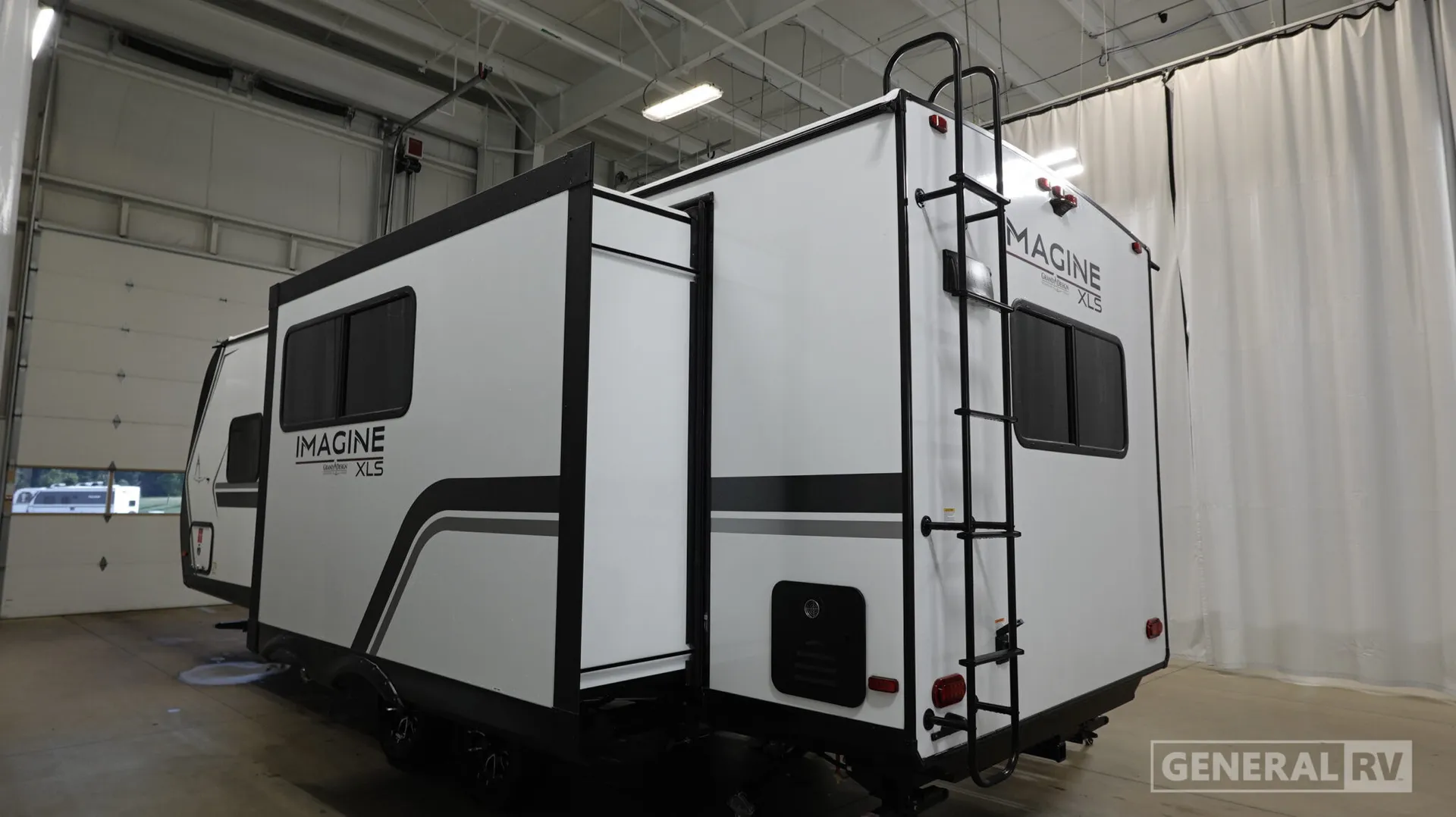 2027 Grand Design Imagine XLS 23LDE - Photo 4