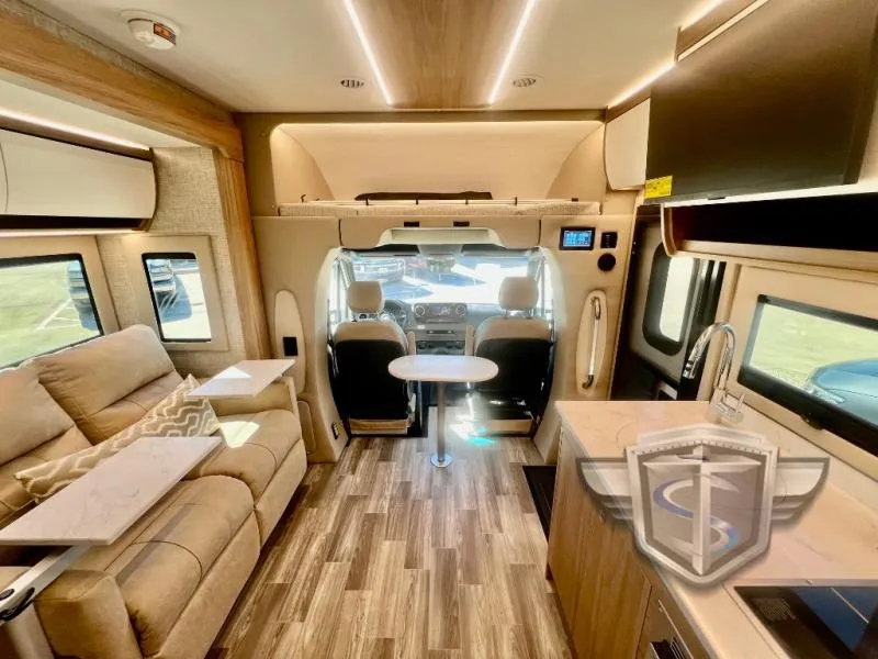 2026 Tiffin Wayfarer 25 XLW - Photo 4