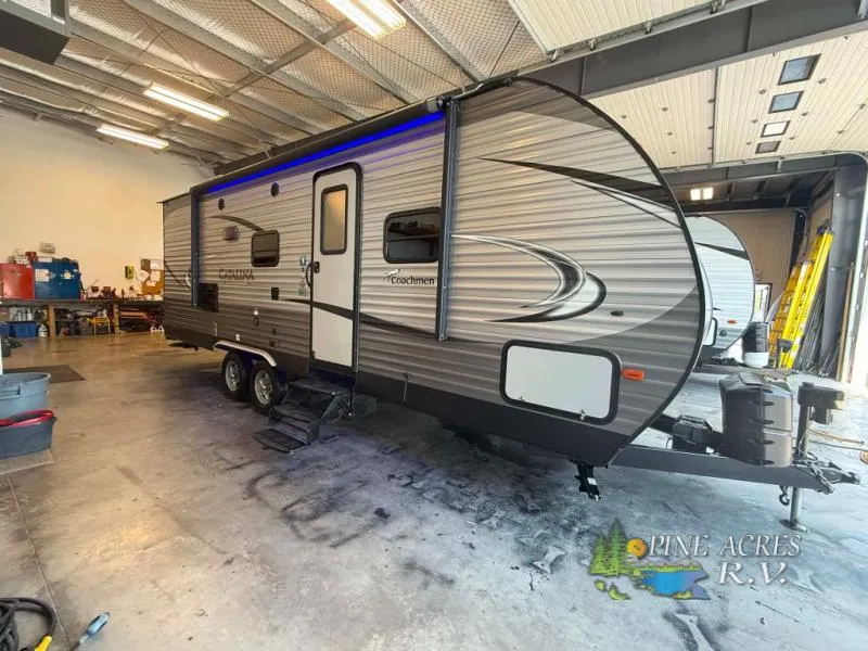 2017 Coachmen Catalina 243RBS - Photo 2