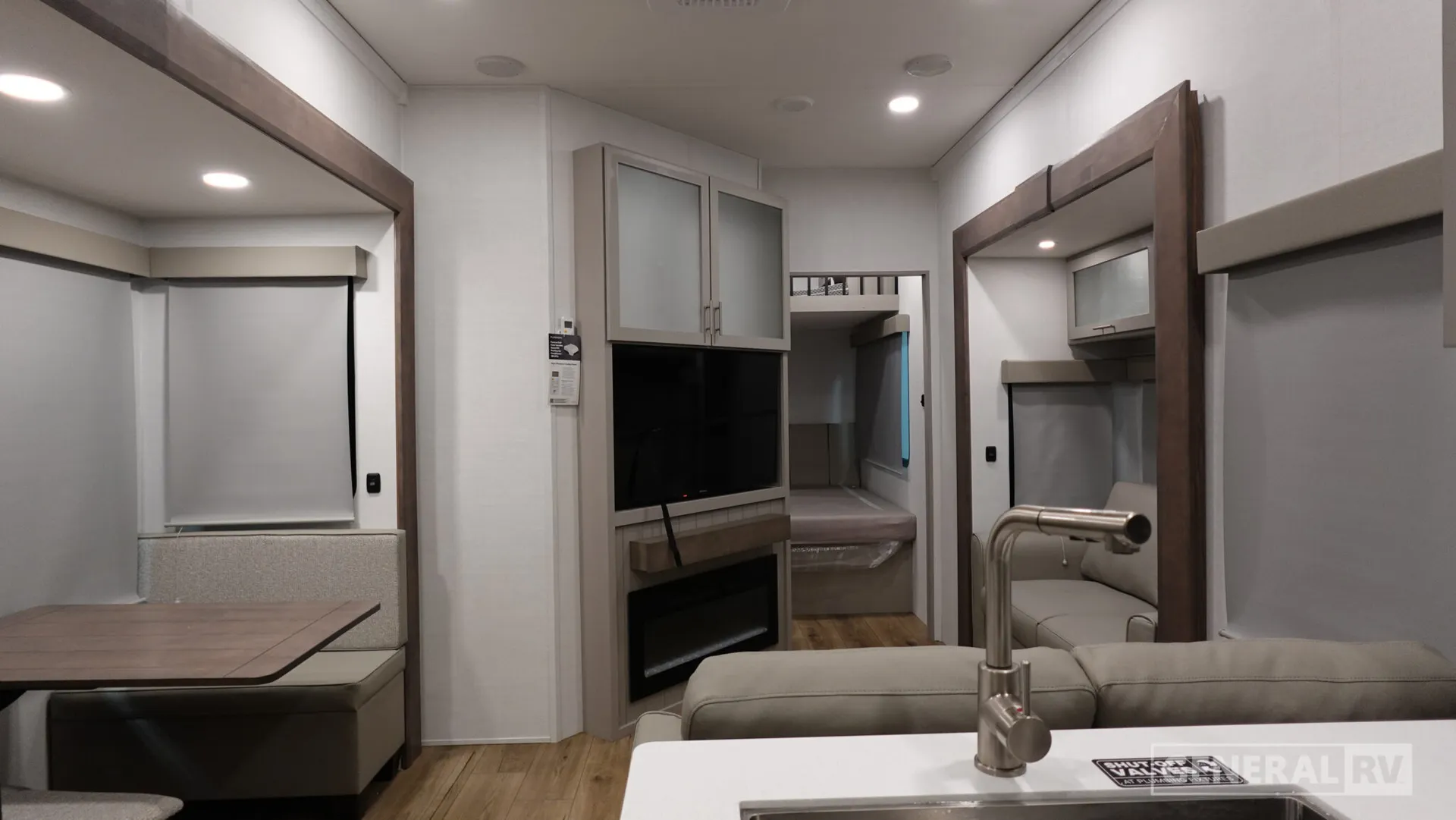2026 Alliance RV Avenue 38DBL - Photo 3