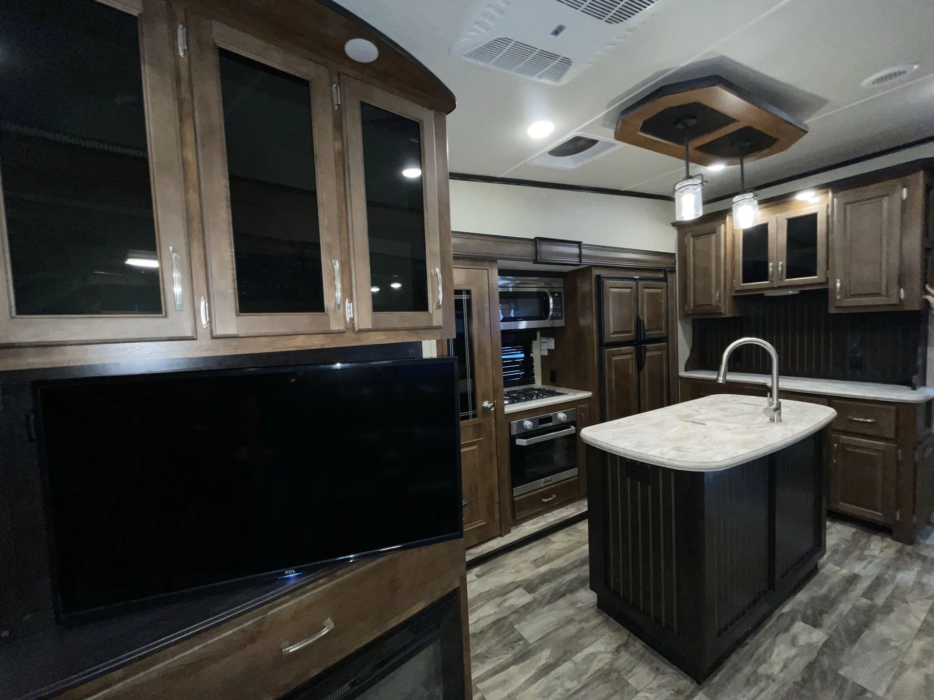 2019 Grand Design Reflection 311BHS — living area main