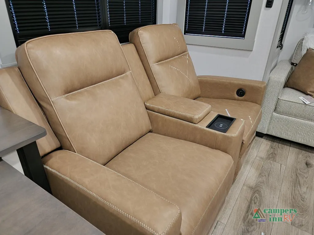 2026 Brinkley Model Z 3515, Photos photo 12